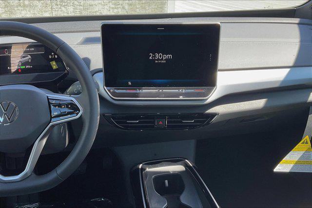 new 2025 Volkswagen ID.4 car, priced at $51,076