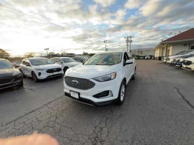 used 2024 Ford Edge car, priced at $26,815