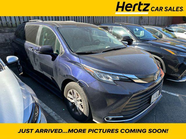 used 2023 Toyota Sienna car, priced at $41,422