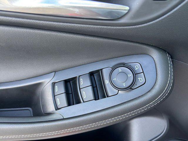 used 2025 Buick Encore GX car, priced at $22,657