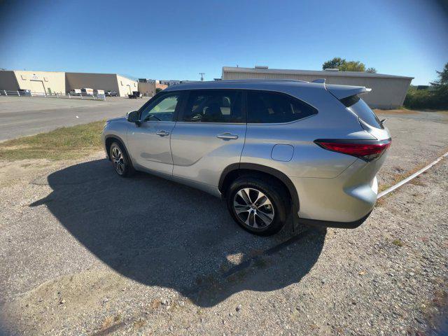 used 2023 Toyota Highlander car, priced at $38,335