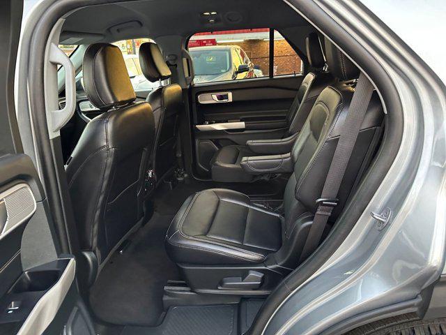 used 2023 Ford Explorer car, priced at $33,152