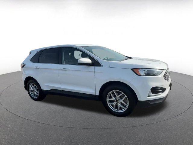 used 2024 Ford Edge car, priced at $24,835
