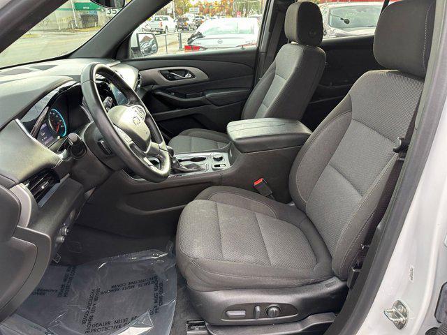 used 2023 Chevrolet Traverse car, priced at $25,935