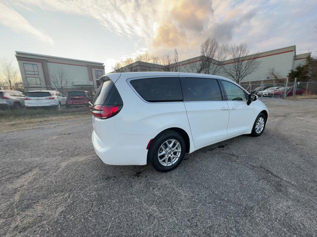 used 2023 Chrysler Pacifica car, priced at $22,591