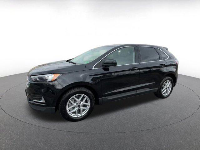 used 2024 Ford Edge car, priced at $22,649