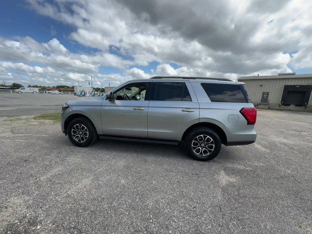 used 2022 Ford Expedition car, priced at $41,154