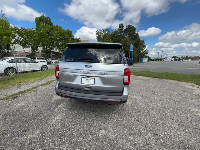 used 2022 Ford Expedition car, priced at $41,154