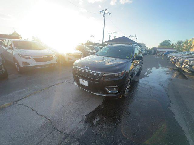 used 2019 Jeep Cherokee car, priced at $18,101