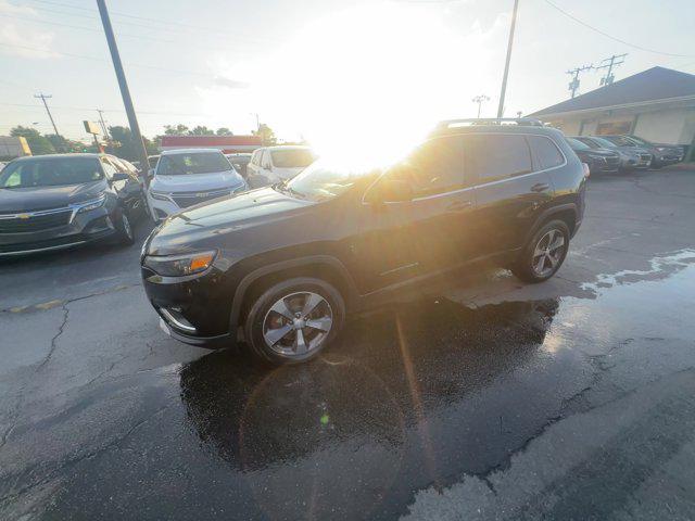 used 2019 Jeep Cherokee car, priced at $18,101