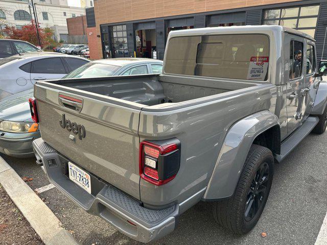 used 2023 Jeep Gladiator car, priced at $38,088