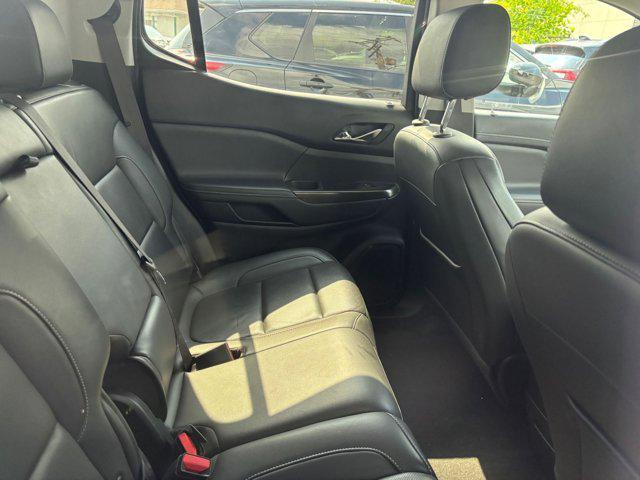 used 2023 GMC Acadia car, priced at $26,779