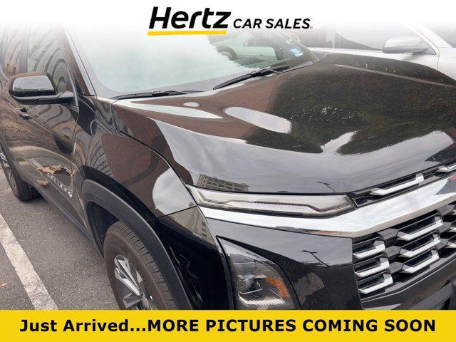 used 2025 Chevrolet Equinox car, priced at $27,827