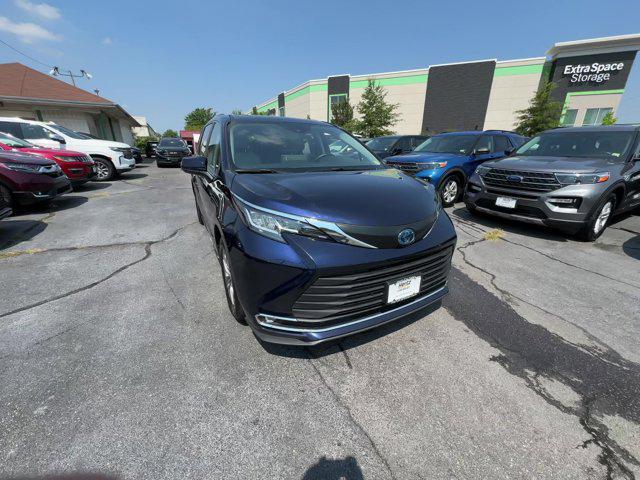 used 2023 Toyota Sienna car, priced at $43,055