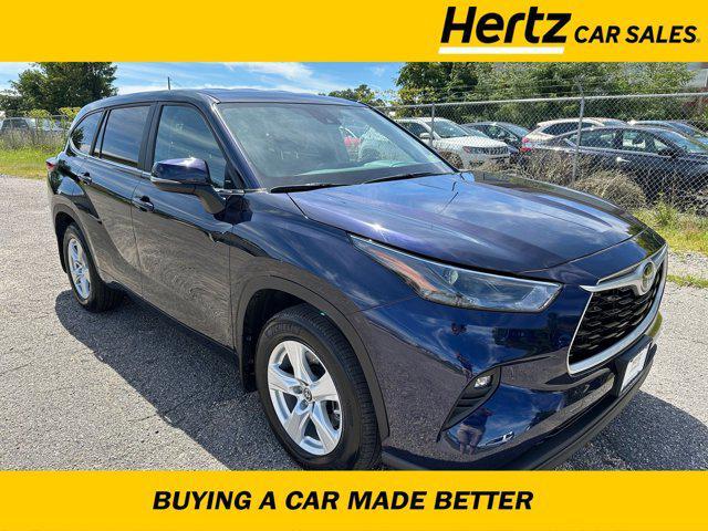 used 2023 Toyota Highlander car, priced at $34,592