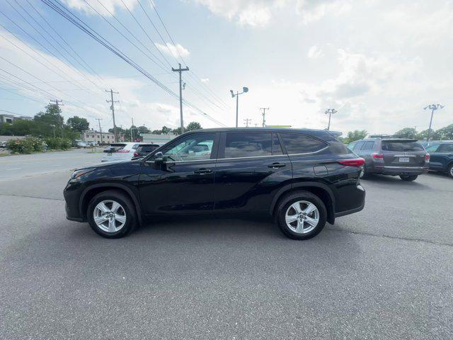 used 2023 Toyota Highlander car, priced at $35,043