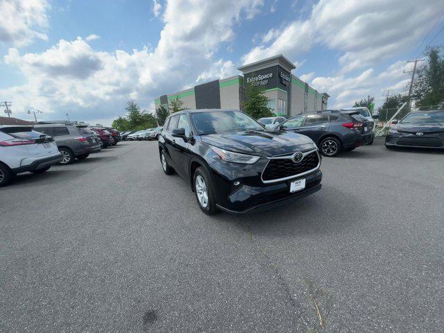 used 2023 Toyota Highlander car, priced at $35,043