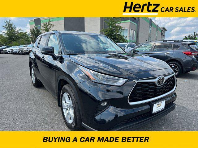 used 2023 Toyota Highlander car, priced at $35,043