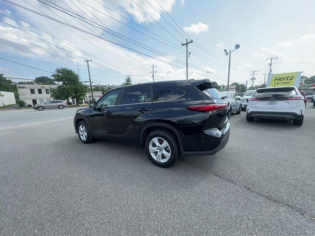 used 2023 Toyota Highlander car, priced at $35,043