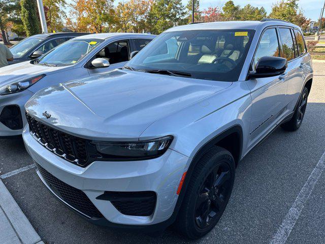 used 2023 Jeep Grand Cherokee car, priced at $32,060