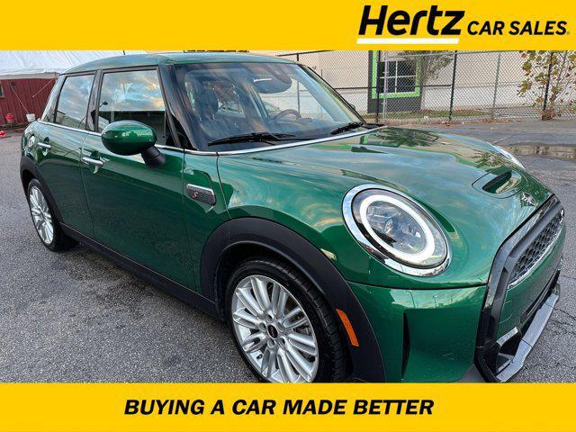 used 2024 MINI Hardtop car, priced at $22,494