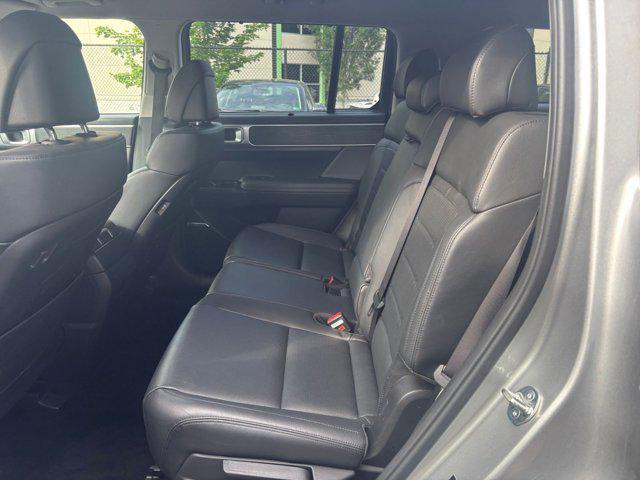 used 2024 Hyundai Santa Fe car, priced at $38,163