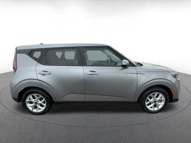 used 2024 Kia Soul car, priced at $17,811
