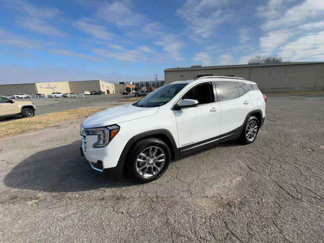 used 2023 GMC Terrain car, priced at $21,129