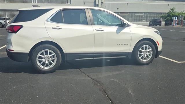 used 2022 Chevrolet Equinox car, priced at $20,499