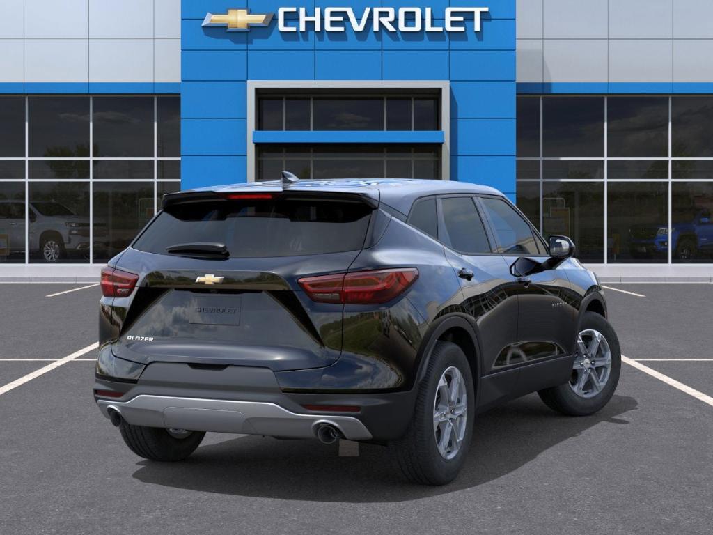 new 2025 Chevrolet Blazer car, priced at $33,116