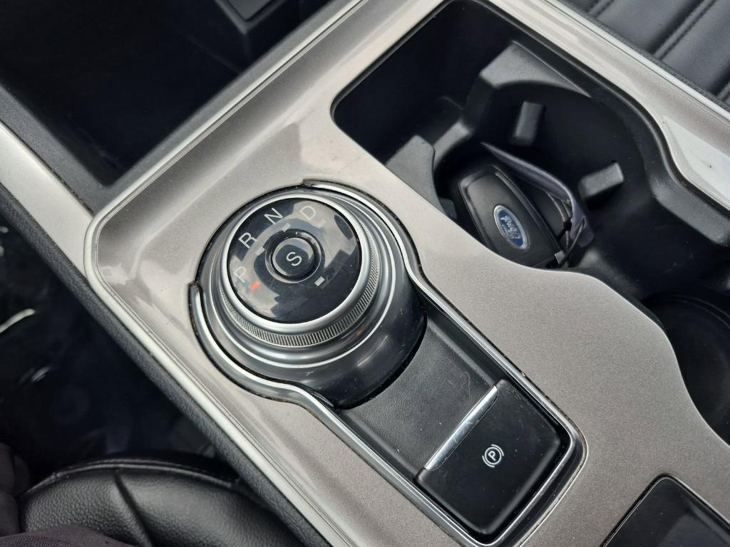 used 2024 Ford Edge car, priced at $20,995