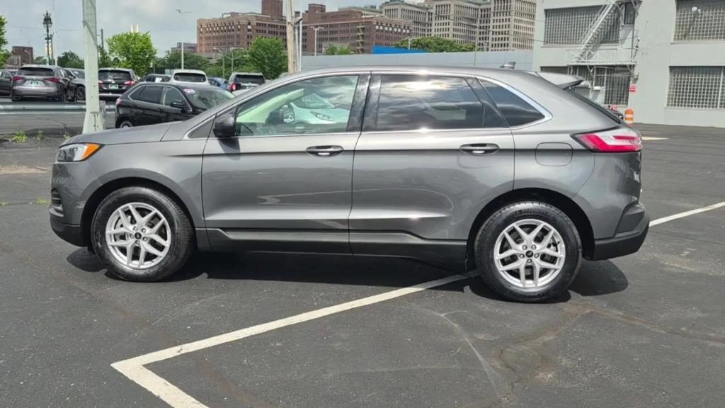 used 2024 Ford Edge car, priced at $20,995