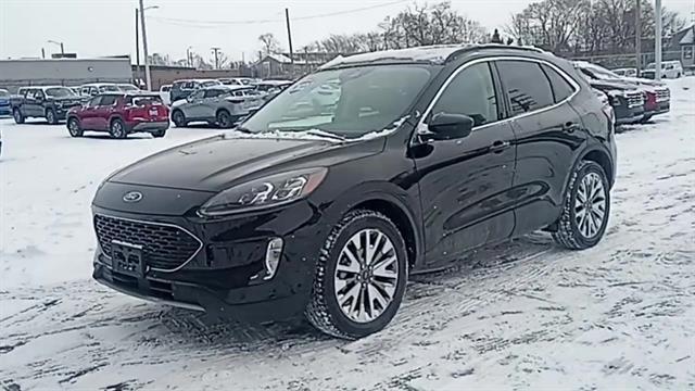 used 2022 Ford Escape car, priced at $22,995