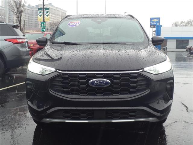 used 2023 Ford Escape car, priced at $29,037