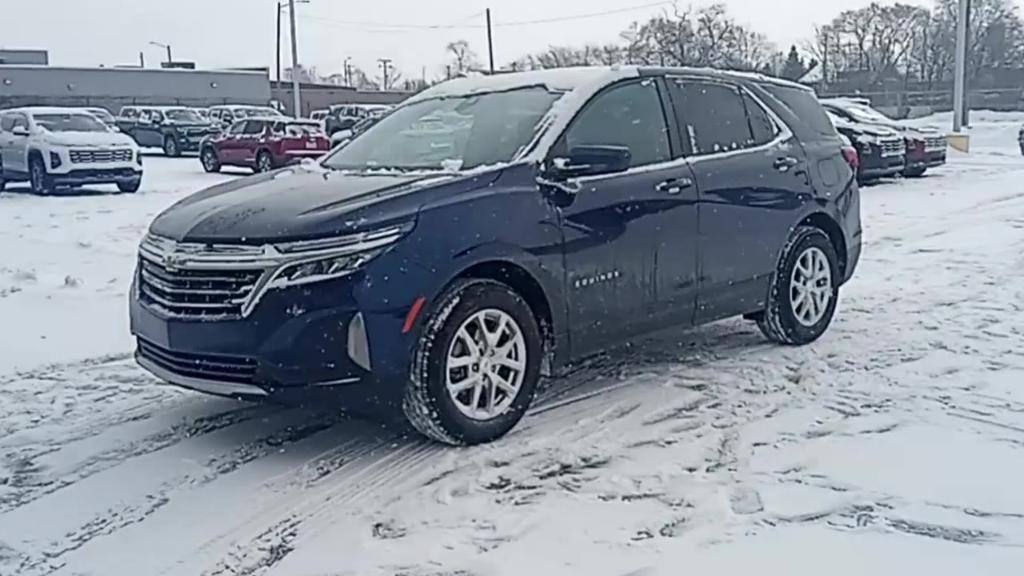 used 2022 Chevrolet Equinox car, priced at $22,795