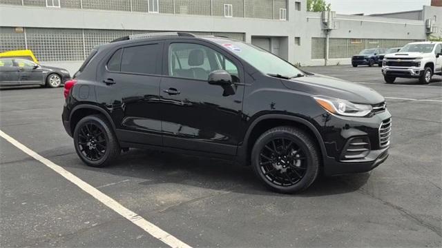 used 2022 Chevrolet Trax car, priced at $17,295