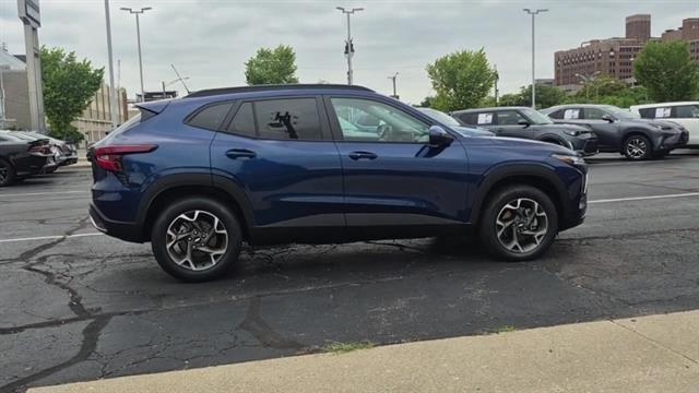 used 2024 Chevrolet Trax car, priced at $22,998