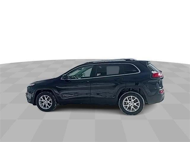 used 2015 Jeep Cherokee car, priced at $16,500