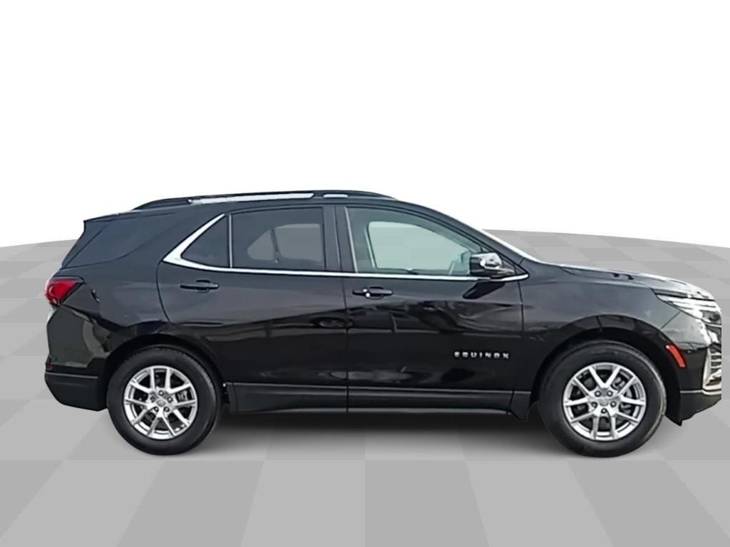 used 2022 Chevrolet Equinox car, priced at $24,217