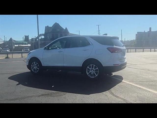 used 2022 Chevrolet Equinox car, priced at $22,195
