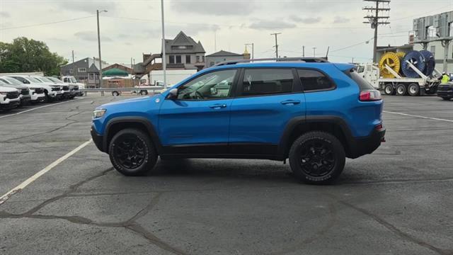 used 2019 Jeep Cherokee car, priced at $22,998