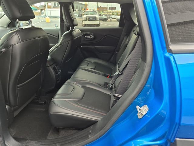 used 2019 Jeep Cherokee car, priced at $22,998