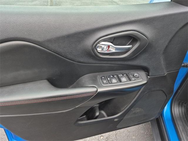 used 2019 Jeep Cherokee car, priced at $20,705