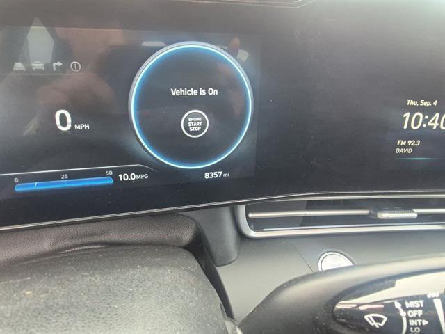 used 2025 Hyundai Elantra car