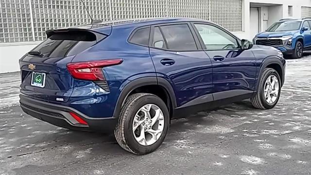 used 2024 Chevrolet Trax car, priced at $24,103