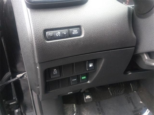 used 2020 Nissan Rogue car, priced at $18,022