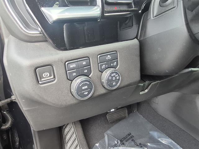 used 2022 Chevrolet Silverado 1500 car, priced at $42,995