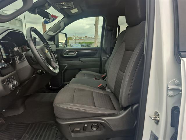 used 2024 Chevrolet Silverado 2500 car, priced at $54,979