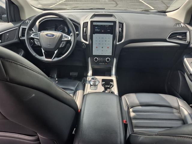 used 2024 Ford Edge car, priced at $26,995
