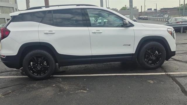 used 2022 GMC Terrain car, priced at $25,012